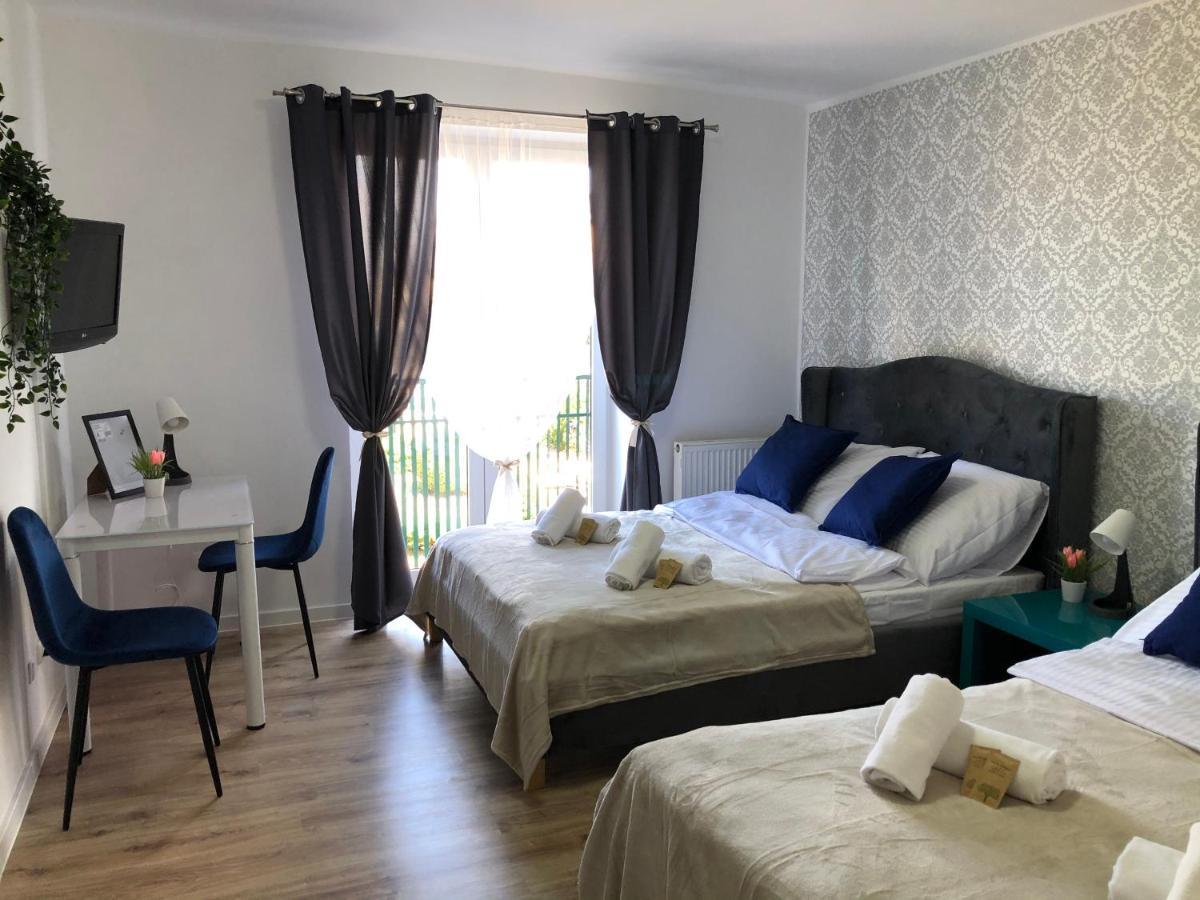 Great Polonia Ustka Bed & Breakfast Exterior foto