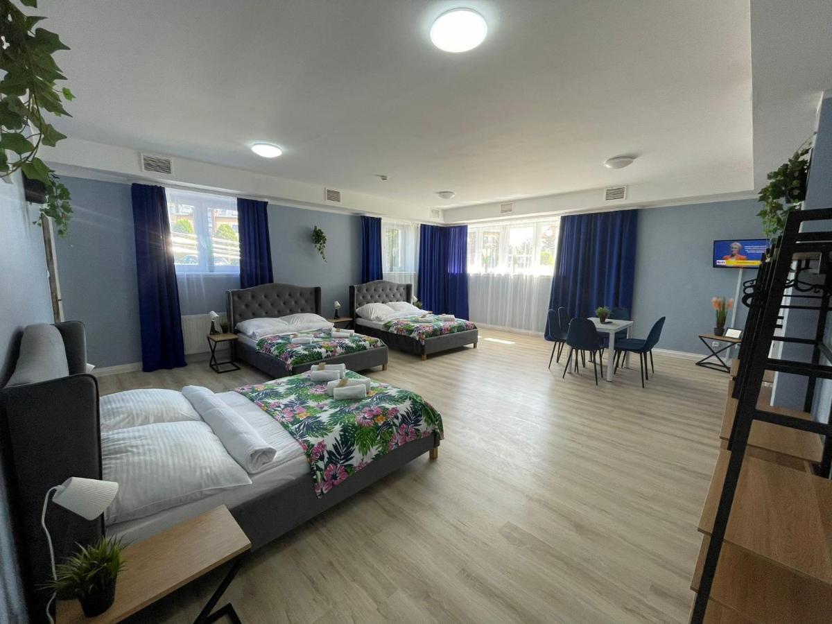 Great Polonia Ustka Bed & Breakfast Exterior foto