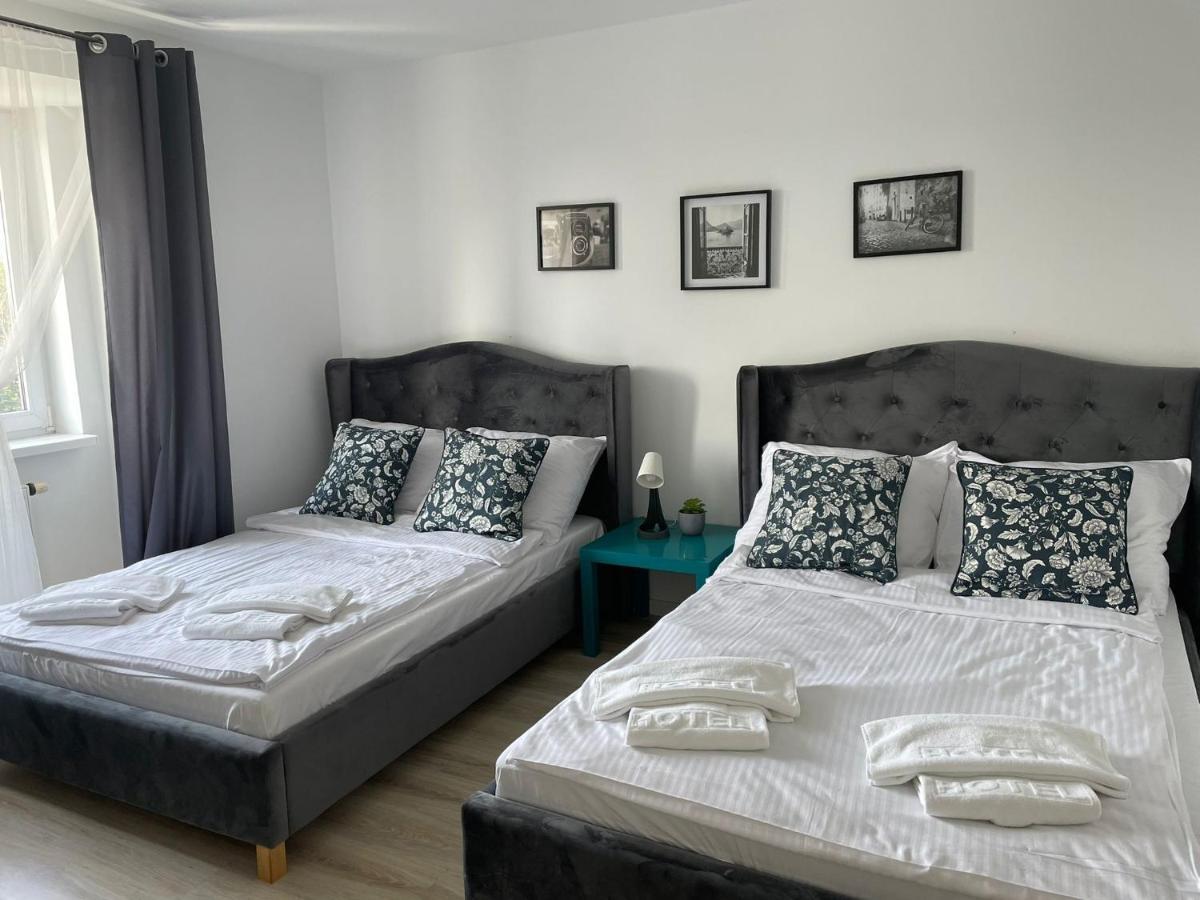 Great Polonia Ustka Bed & Breakfast Exterior foto