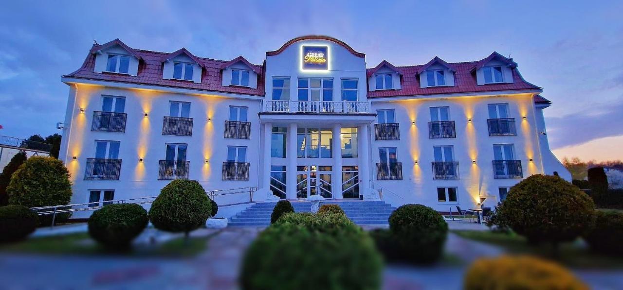 Great Polonia Ustka Bed & Breakfast Exterior foto